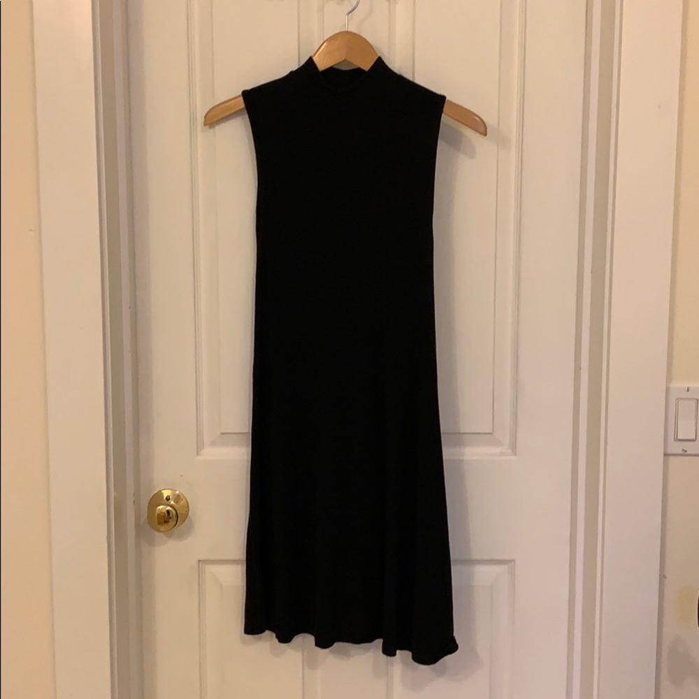 GAP XS Lux Mid length Ribbed Mach Neck Dress